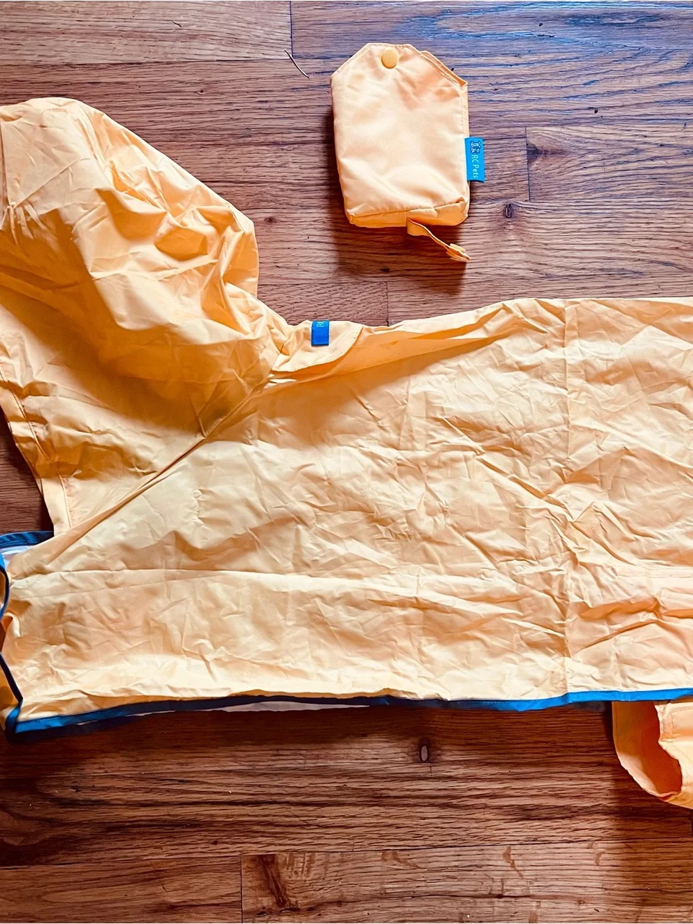 RC Pets Ltd. Packable Waterproof Rain Poncho Coat Yellow/Blue XXL NWOT